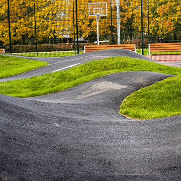 Pump track example